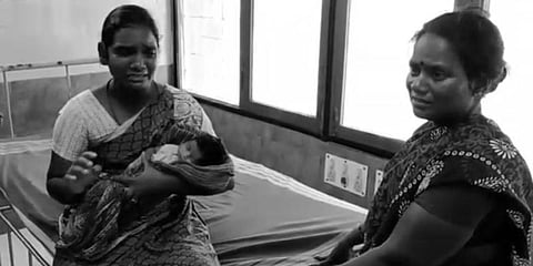 மருத்துவர்களின் அலட்சியத்தால் குழந்தை இறந்துவிட்டது - பெற்றோர் கண்ணீருடன் குற்றச்சாட்டு