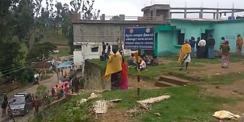 ‘மாணவர்களுக்குள் ஏற்பட்ட பிரச்னை’ - பெற்றோர்கள் கைகலப்பு வரை சென்று ஒருவர் பலி