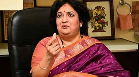 எந்தச் சட்டத்திலும் குழந்தைகளுக்காக முதல் வரியை எழுதுங்கள்- லதா ரஜினிகாந்த்