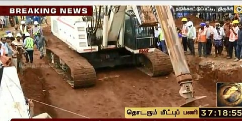 ரிக் இயந்திரம் மூலம் குழி தோண்டும் பணி தொடக்கம்!