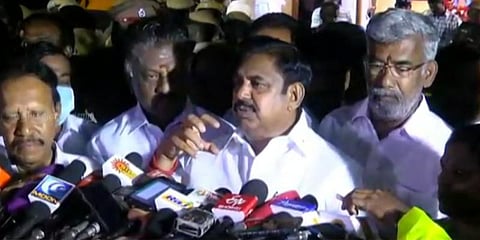 ‘சுஜித் குடும்பத்திற்கு அரசு, அதிமுக சார்பில் தலா ரூ.10 லட்சம் நிதியுதவி’ - முதலமைச்சர் அறிவிப்பு