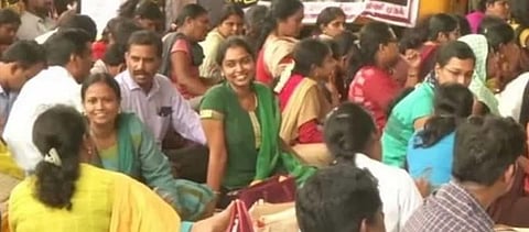 போராடும் அரசு மருத்துவர்கள் மீது நடவடிக்கை: சுகாதாரத் துறை உத்தரவு