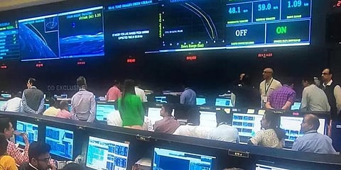 இஸ்ரோ நிறுவனத்தில் 327 பணியிடங்கள்... விண்ணப்பிக்க ரெடியா..?