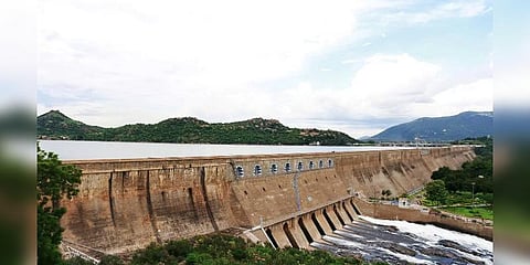 கடந்த ஆண்டை விட இந்தாண்டு அணைகளின் நீர்மட்டம் குறைந்துள்ளதா? அதிகரித்துள்ளதா?