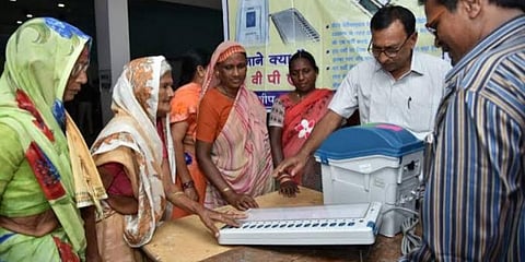 முதியவர்கள், மாற்றுத்திறனாளிகளுக்கு தபால் வாக்கு - ஜார்க்கண்ட் தேர்தலில் அறிமுகம்