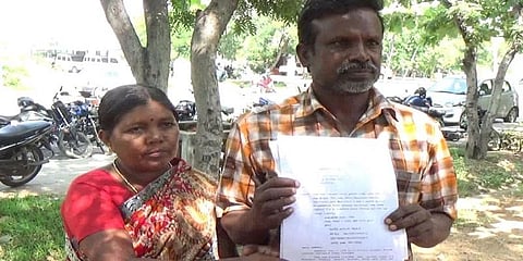 “துபாயில் கொத்தடிமையாக இருக்கும் மகனை மீட்டுத்தாருங்கள்” - கண்ணீருடன் பெற்றோர்