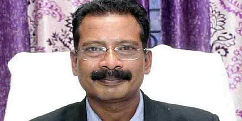 ஆழ்துளை கிணறை மூட கோரி போன் செய்த வாலிபர் - ராஸ்கல் என திட்டிய ஆட்சியர்