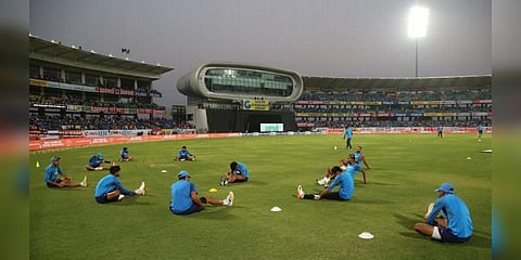 இந்தியா- பங்களாதேஷ் 2 வது டி-20, புயலால் பாதிக்குமா?