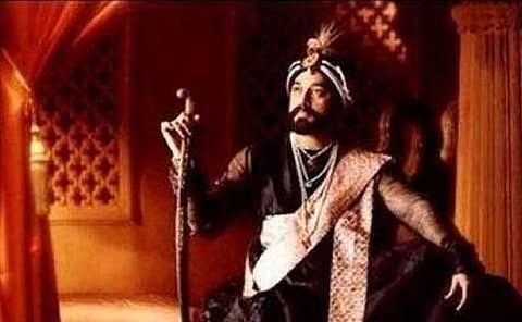 கமல்ஹாசனின் கனவுப்படம் - துரோகத்தால் வீழ்த்தப்பட்ட மருதநாயகம்.