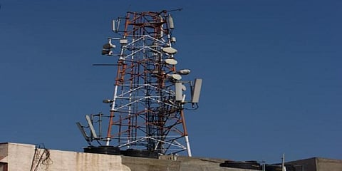 ‘வீட்டு மாடியில் டவர்.. முன்பணம் 30 லட்சம்.. மாத வாடகை ரூ29,500’ - ஆசை வார்த்தைக்கு மயங்கி பணத்தை இழந்த நபர்