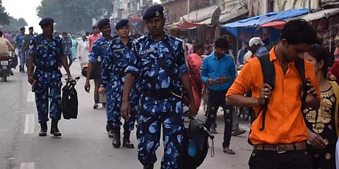 ‘8 தற்காலிக ஜெயில்கள்.. சட்டென பாயும் தேசப் பாதுகாப்பு சட்டம்..’- அயோத்தி தீர்ப்பு ஆயத்தம்..!