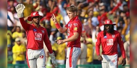 ஐபிஎல் போட்டிகளுக்கு முன் தேசிய கீதம்: பிசிசிஐ-க்கு கோரிக்கை