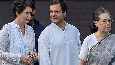 பிரியங்கா காந்தி, ராகுல் காந்தி, சோனியா காந்தி