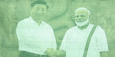 நூல் சேலையில் 3டி முறையில் 'மோடி - ஷி ஜின்பிங்' புகைப்படம் - பரமக்குடி நெசவாளர்கள் அசத்தல்