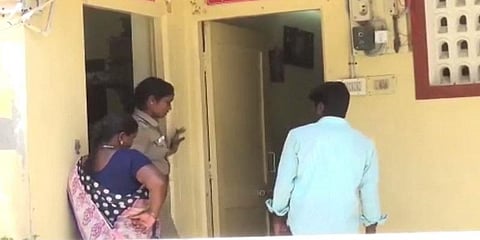 தொடர்ச்சியாக அழுத ஒன்றரை வயது குழந்தை.. பாலியல் தொந்தரவு கொடுத்தவர் கைது..!