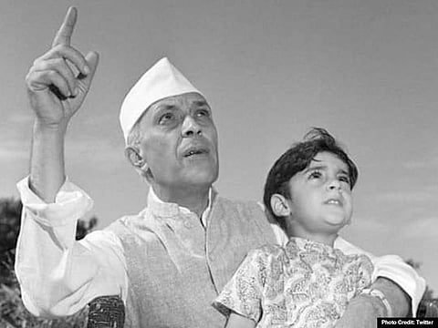 நேருவும் குழந்தைகளும் ! நவீன இந்தியாவின் சிற்பிக்கு இன்று பிறந்தநாள்