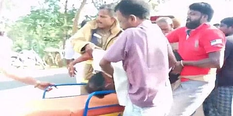 கார் - இருசக்கர வாகனம் நேருக்கு நேர் மோதி விபத்து - ஒருவர் உயிரிழப்பு