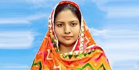 பாகிஸ்தானில் போலீஸ் அதிகாரியாக தேர்வான முதல் இந்துப் பெண்