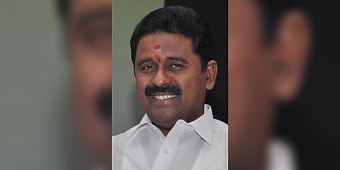 “ரஜினி எங்கு இருக்கிறார் வெற்றிடத்தை நிரப்புவதற்கு?” - அமைச்சர் காமராஜ் கேள்வி