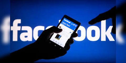 ஃபேஸ்புக் பயனாளர்களின் விவரங்களைக் கேட்டறிவதில் இந்தியா 2வது இடம்