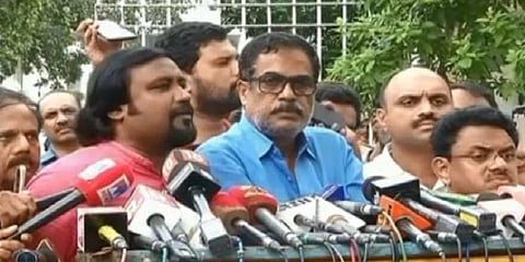 ‘என் மகள் தற்கொலை செய்தது போல் தெரியவில்லை’ - மாணவி பாத்திமாவின் தந்தை பேட்டி