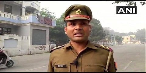 பணியிட மாற்றத்திற்கு எதிர்ப்பு தெரிவித்து 65 கி.மீ ஓடிய எஸ்.ஐ: சாலையில் மயங்கியதால் பரபரப்பு