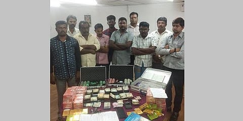 ஸ்னூக்கர் கிளப்பில் சூதாட்டம்: 16 பேரை கைது செய்த தனிப்படை!