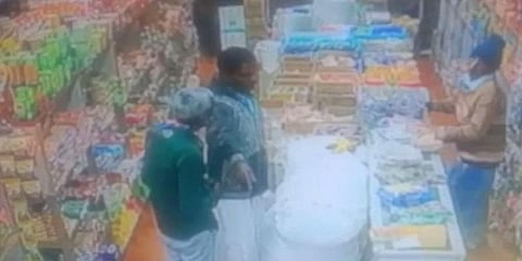 பணத்தை பறிகொடுத்த முதியவர்.. பிளான் போட்டு ஏமாற்றிய ஆசாமி - வீடியோ