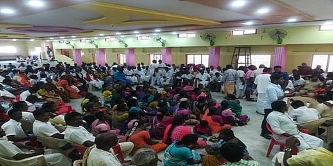 “கள்ளக்குறிச்சி மாவட்டம் வேண்டாம்; விழுப்புரம்தான் வேண்டும்” - ஆட்சியரிடம் கிராம மக்கள் மனு