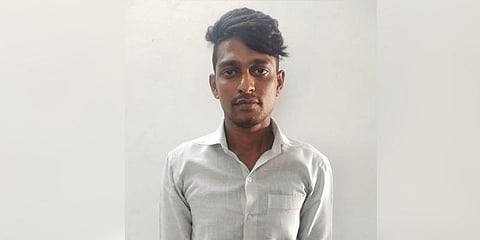 காதலிப்பதாக கூறி பள்ளி மாணவியை அழைத்துச் சென்ற இளைஞர் போக்சோவில் கைது