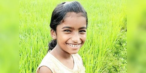 வகுப்பறையில் பாம்புக் கடித்து மாணவி பலி: கடும் நடவடிக்கைக்கு கேரள முதல்வர் உறுதி