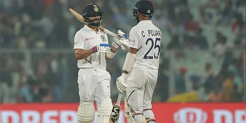 பகலிரவு டெஸ்ட் முதல் நாள் முடிவு : இந்திய அணி 174 ரன்கள் குவிப்பு