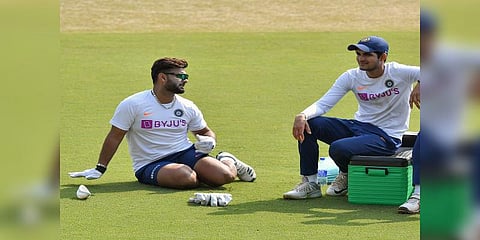 டெஸ்ட் டீமில் இருந்து விடுவிக்கப்பட்ட ரிஷாப், டெல்லி அணியில் இணைந்தார்