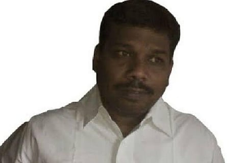 பரோலில் வெளியே வந்தார் ராபர்ட் பயஸ்