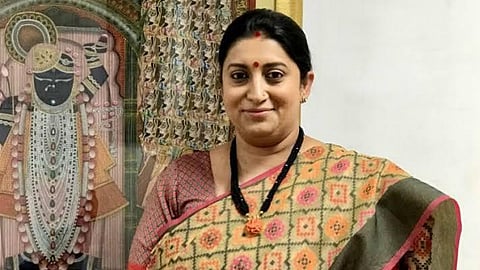 smriti irani to make comeback on cinema