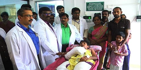 துரிதகதியில் செயல்பட்ட பெற்றோர், மருத்துவர்கள்.. சிறுவனின் துண்டான கை மீண்டும் பொருத்தம்..!