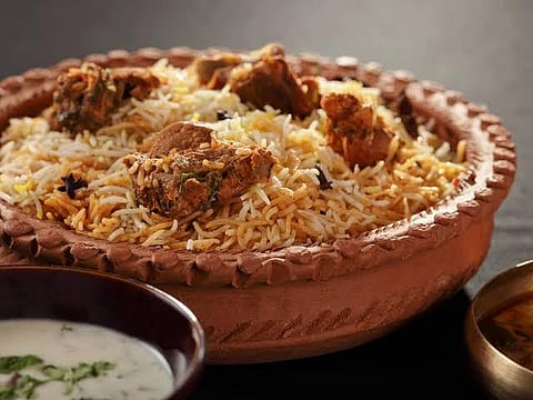 வெங்காய விலை உயர்வு ! பிரியாணி விலையும் உயர்ந்தது