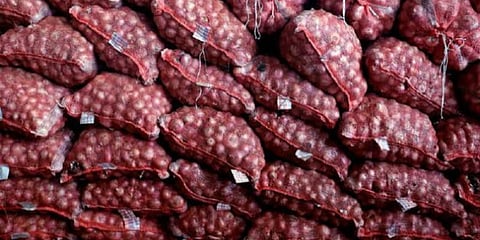 எகிப்தில் இருந்து இறக்குமதி ஆகிறது வெங்காயம் : மத்திய அரசு நடவடிக்கை