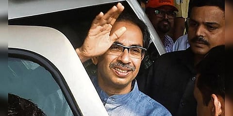 ஆளுநரை சந்தித்து ஆட்சி அமைக்க உரிமை கோருகிறார் உத்தவ் தாக்கரே