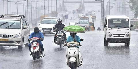 தமிழகம், புதுச்சேரியில் மழை நீடிக்கும் - வானிலை ஆய்வு மையம்