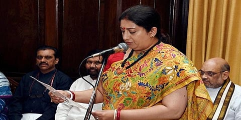 377 ஆபாச இணையதளங்களை நீக்க உத்தரவு: ஸ்மிருதி இரானி