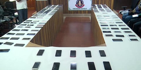 ரூ.20 லட்சம் மதிப்பிலான 154 செல்போன்கள் திருட்டு : நீண்ட நாள் திருடர்கள் கைது