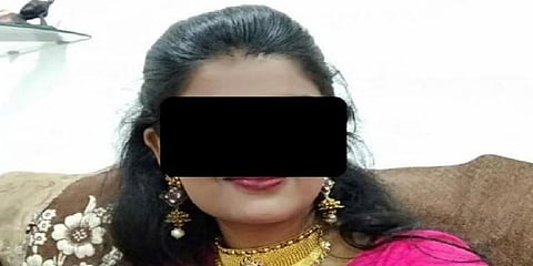 பெண் மருத்துவர் எரித்து கொல்லப்பட்ட விவகாரம்: 3 போலீசார் பணியிடை நீக்கம்