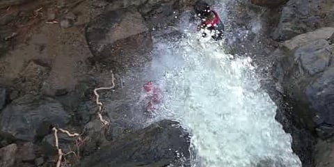 இரவோடு இரவாக விழுந்த நீர் இடி? - பச்சைமலையில் உருவான புதிய அருவி