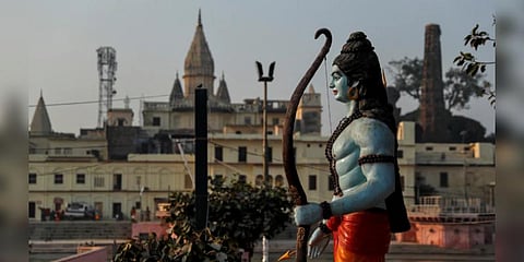 உச்சநீதிமன்றம் வழங்கிய அயோத்தி தீர்ப்பை எதிர்த்து சீராய்வு மனுத் தாக்கல்