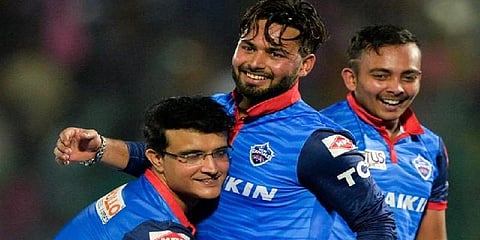 “தோனி..தோனி என ரசிகர்கள் கத்தட்டுமே.. பழகிக் கொள்ளுங்கள் ரிஷப்” - கங்குலி அட்வைஸ்