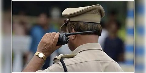 “ஆபாசப் படம் பார்த்த பட்டியலில் உங்கள் பெயர்..! ” - இளைஞர்களை மிரட்டும் போன் கால்..!