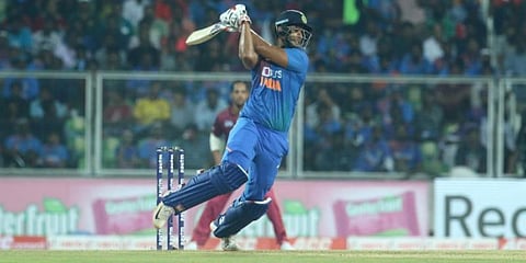 சிவம் அதிரடி அரை சதம் : இந்திய அணி 170 ரன்கள் குவிப்பு