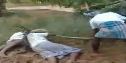 பெண்ணிற்கு பாலியல் தொல்லை கொடுத்தவர்களுக்கு அடி, உதை