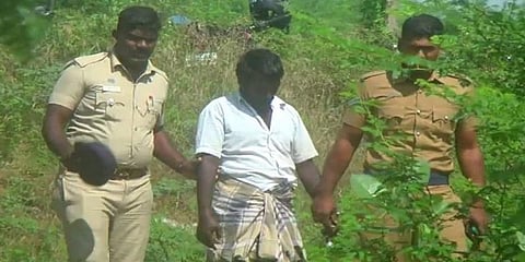 கணவனை பிரிந்து வாழ்ந்த பெண் கொன்று புதைப்பு - காதலன் கைது